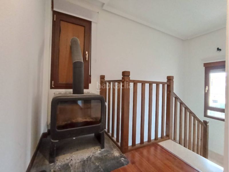 Foto ac143dc7-d619-4dd3-abb7-b092fe75ec87. Casa amb calefacció aparcament a Quintanillas (Las)