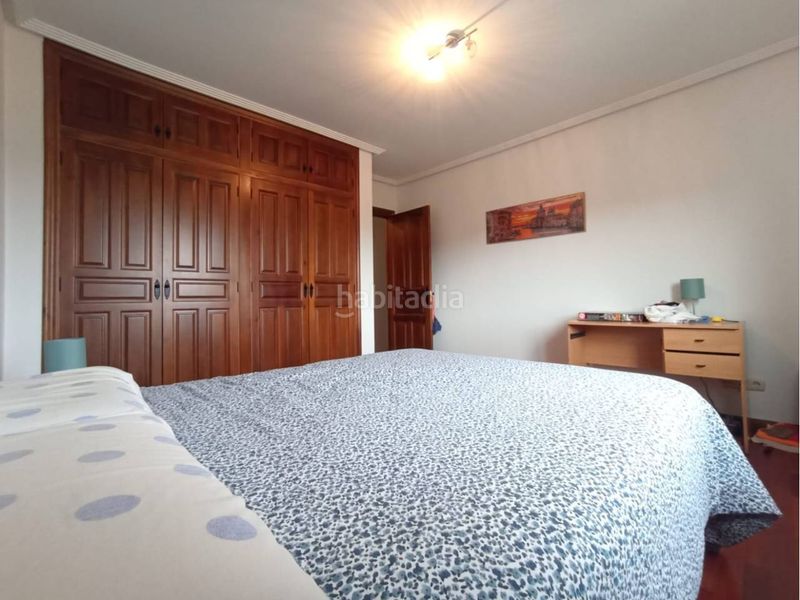 Foto b15752f9-6541-4a58-a93a-ff96aa35f002. Casa amb calefacció aparcament a Quintanillas (Las)