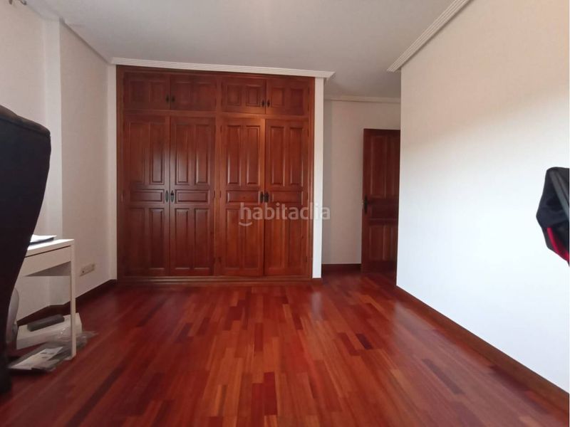 Foto cff8a23c-e5f1-425f-97ed-f87494432dec. Casa amb calefacció aparcament a Quintanillas (Las)