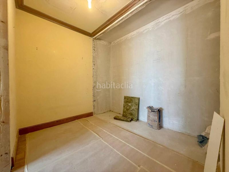 Foto 425c7f19-4792-487a-b8e8-7e11cede94b2. Pis amb calefacció aparcament a Villa Pilar Burgos