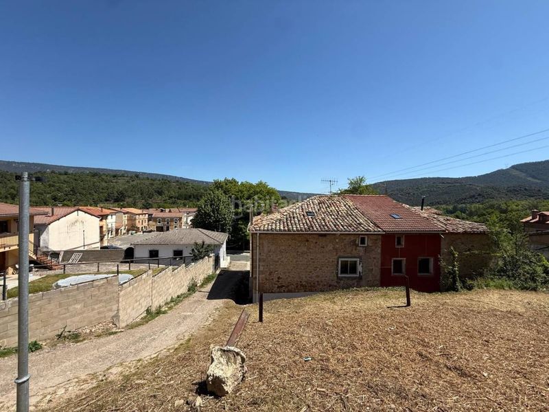 Foto 9a513696-8cc9-4064-b3ca-c78ef423f091. Casa adossada a Oña
