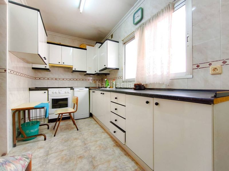 Foto 73e86726-9358-416c-8b4d-7ec197b4025c. Casa amb calefacció a Barriada Inmaculada - Zurbarán Burgos