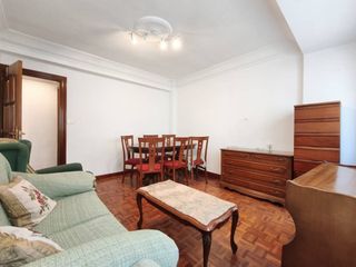 Miete Etagenwohnung  Calle emperador. Alquiler temporal estudiantespilotos en burgos capital
