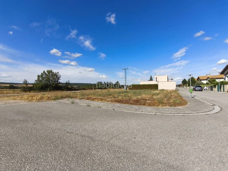 Foto b7160430-8b4e-4a62-ab15-17e4021a52a5. Terreny residencial a Ibeas de Juarros