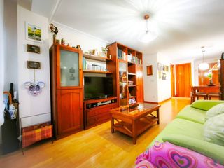 Pis  Avenida derechos humanos. Venta de piso reformado de 3 habitaciones en gamonalcapiscol, bu