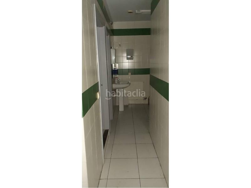 Foto d8b1a632-2a3a-4456-ab1d-5365ac192ab2. Affitto locale commerciale in Villa Pilar Burgos