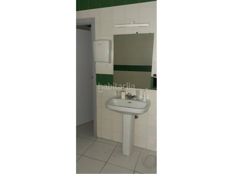 Foto 09ca0dbd-3d8c-4928-b9d4-a550831cbf9a. Lloguer local comercial a Villa Pilar Burgos