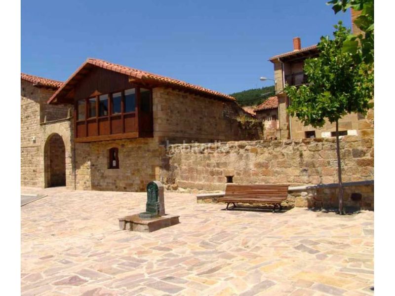 Foto 2249677f-5e27-4841-865f-1402e5a07fe0. Terreny residencial a Valderredible