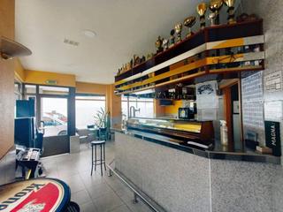 Locale commerciale in ESTEBAN SAEZ ALVARADO