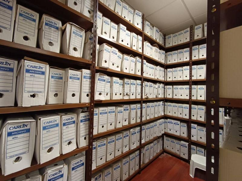 Foto 878a420c-f7e1-41ea-8b20-f2a0ec5ce2a2. Locale commerciale con riscaldamento in Casco Antiguo Burgos