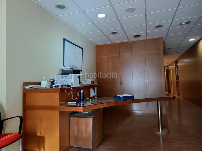 Foto aba789a8-b26d-4003-9a34-161be6ae74ec. Locale commerciale con riscaldamento in Casco Antiguo Burgos