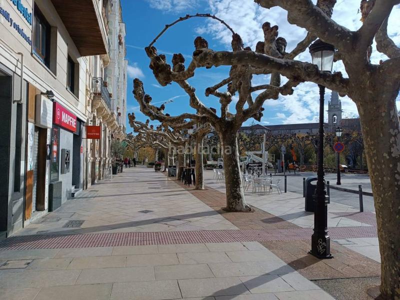 Foto bf0d1303-094e-4f9a-a059-7ae2c1939896. Locale commerciale con riscaldamento in Casco Antiguo Burgos