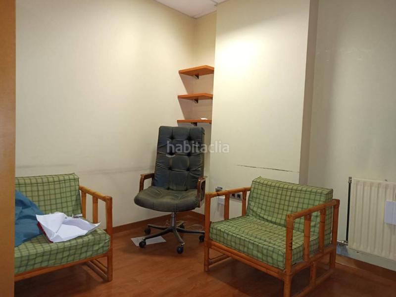 Foto bf3e815a-7284-44d8-a376-8a3914575d2b. Locale commerciale con riscaldamento in Casco Antiguo Burgos