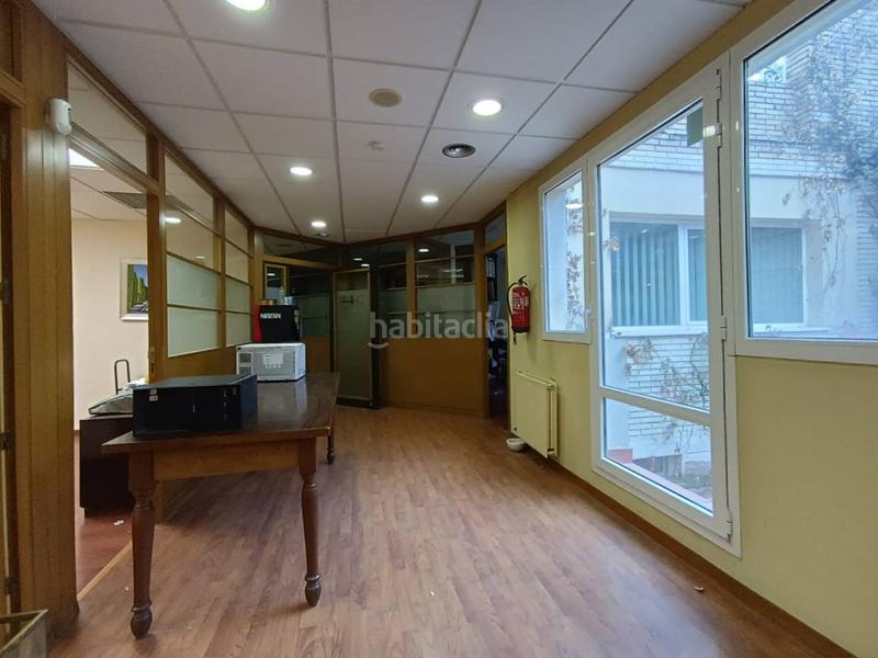 Foto dcf54c47-8fa8-4113-8d5a-db16046c9b7d. Locale commerciale con riscaldamento in Casco Antiguo Burgos