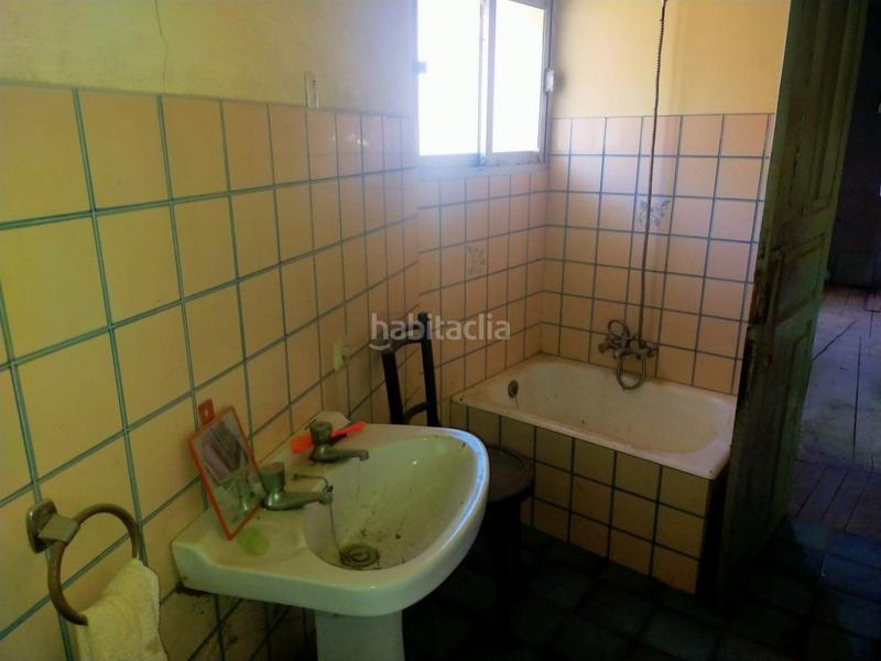 Foto acd13449-f31a-4e79-ba30-3256f5fe3540. Maison dans Castropodame