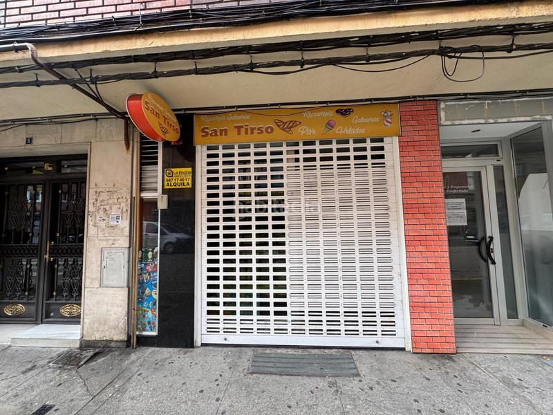 Foto 5a7ec5ec-66ec-475d-b8f5-0a29b4e298d9. Alquiler local comercial en calle obispo osmundo 6 alquiler local comercial en Zona Alta en Ponferrada
