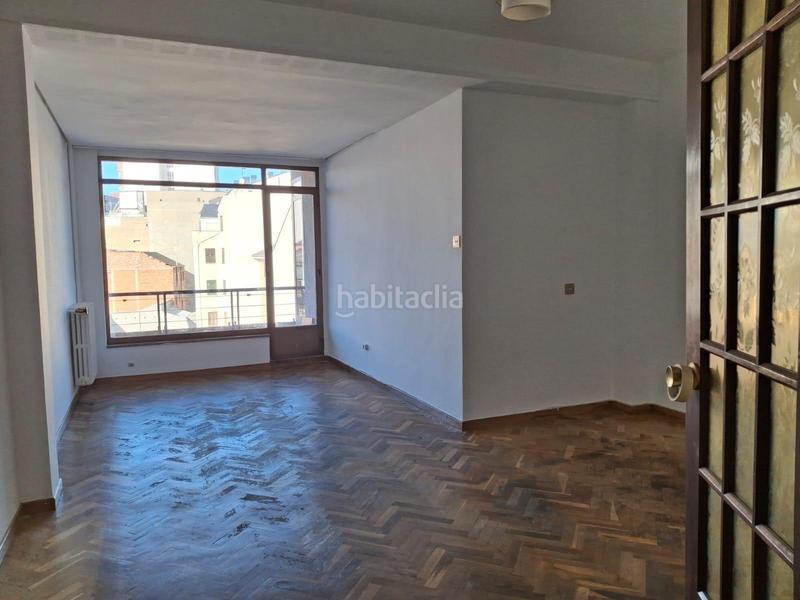 Foto ef4524ec-f99a-401b-bb6f-429a6782942d. Appartement avec chauffage dans Centro Ponferrada