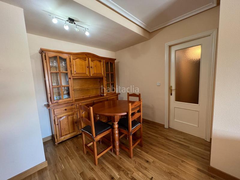 Foto fd92797d-5c09-47b3-9957-19d1b947b34d. Location duplex avec chauffage parking dans Centro Ponferrada