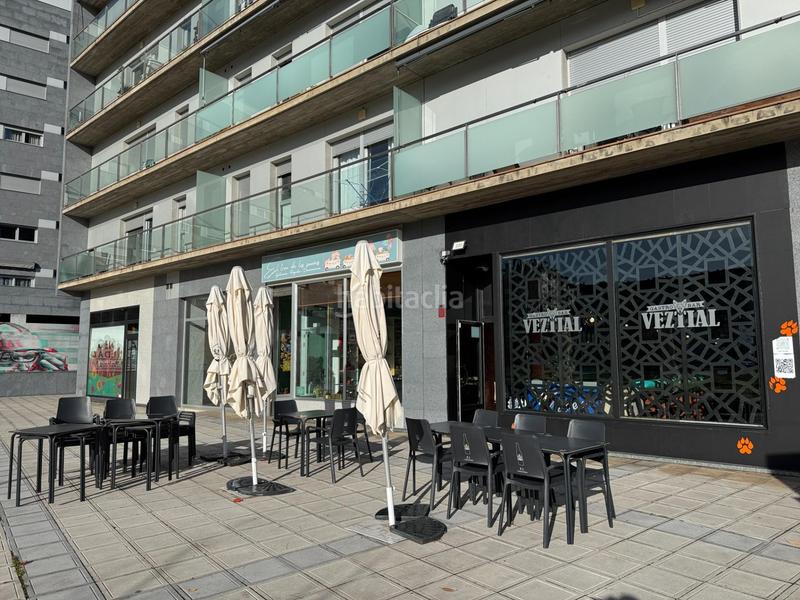 Foto 57b23bd2-37db-4f58-a72f-833cf94f135a. Local commercial dans joaquin soler serrano 2 dans Centro Ponferrada