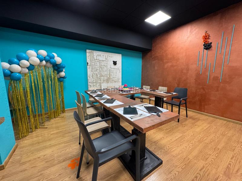 Foto 72f79a45-8614-4c89-b650-4b7d2789e930. Local commercial dans joaquin soler serrano 2 dans Centro Ponferrada