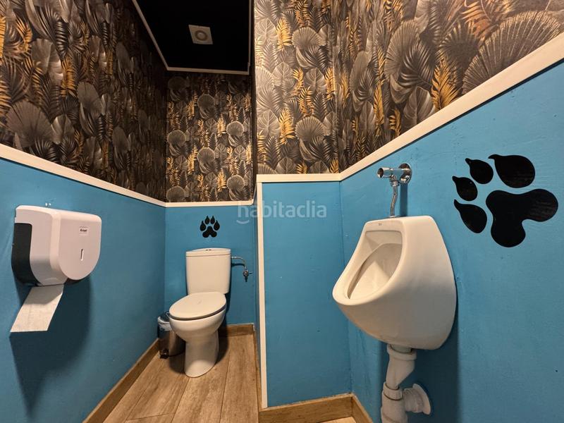 Foto ad220d40-9b94-4da6-93ec-b4415d680a7c. Local commercial dans joaquin soler serrano 2 dans Centro Ponferrada