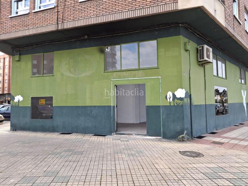 Foto b6ef9645-e2d0-4f6e-ae5d-667b30bcf2bb. Affitto locale commerciale in Centro Ponferrada