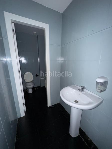 Foto 208bb40f-5632-4fa5-b6a9-c386ef72147b. Alquiler local comercial en avenida compostilla 2 cafetería en alquiler y venta en Ponferrada