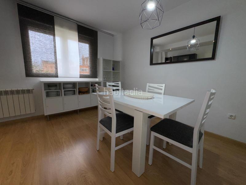 Foto 16bf81ca-018b-40b3-80fc-81e773be0cad. Pis a pio xii 16 a Cuatro Vientos Ponferrada