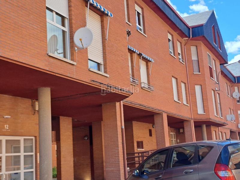 Foto 9194f7ab-7ca1-466c-9466-7e98a738bd4d. Planta baixa amb calefacció a Toreno