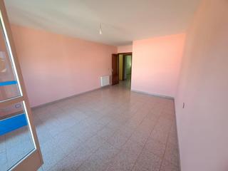Appartement à Flores de Sil - La Placa. Alquiler piso en flores del sil, sin muebles