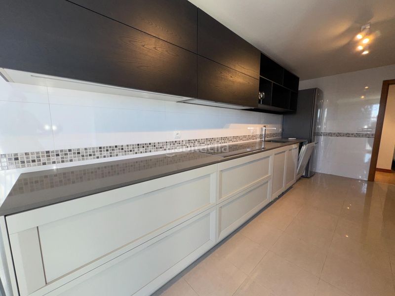 Foto 039dcae3-8050-4426-93a7-01755aa88b59. Dúplex a calle msp 6 a Centro Ponferrada