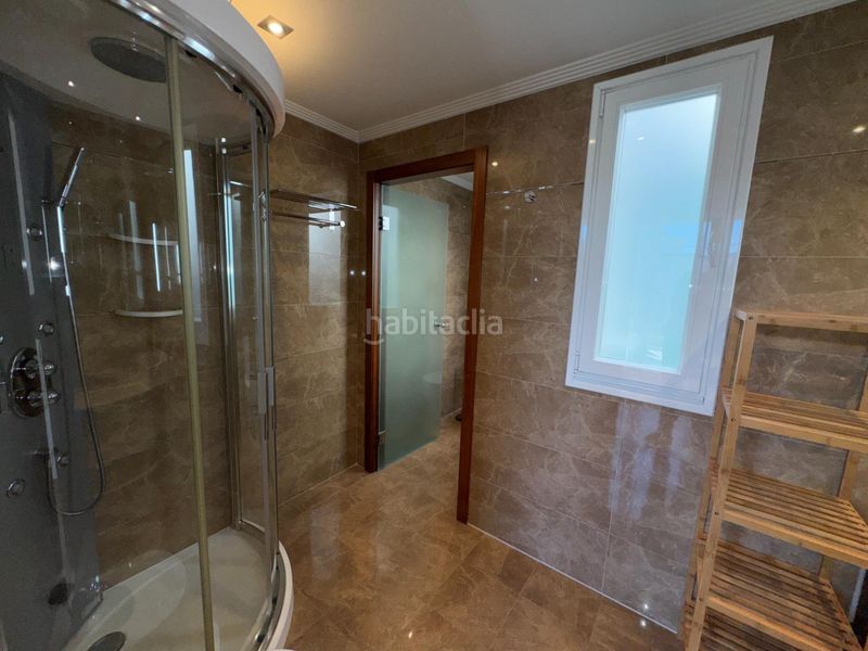 Foto d8bc5b98-84ad-4120-9dd0-ef992c14e288. Dúplex a calle msp 6 a Centro Ponferrada