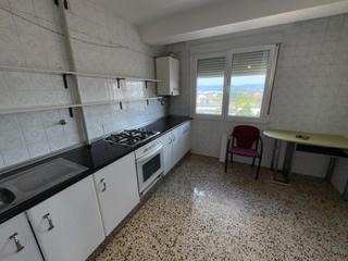 Miete Etagenwohnung in Flores de Sil - La Placa. Alquiler piso flores del sil