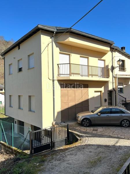 Foto fe4208ab-6e8e-4712-b211-53abcc7391e3. Haus mit heizung parking in Vega de Valcarce