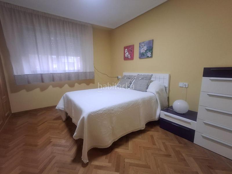 Foto fafa1de6-d368-45f4-b17f-778827b6ce05. Lloguer pis a Zona Alta Ponferrada