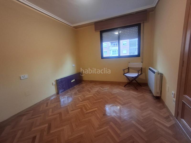 Foto e00ff77d-adac-47cf-90bf-0f7d5f0143af. Miete etagenwohnung in Zona Alta Ponferrada