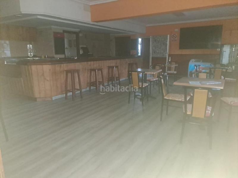 Foto aeb1d084-6e85-47be-9eb7-5e262590e29f. Lloguer local comercial a Carracedelo