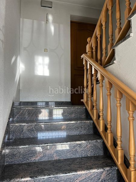 Foto ee232606-d238-4966-a03d-796354950665. Casa amb aparcament a Cuatro Vientos Ponferrada