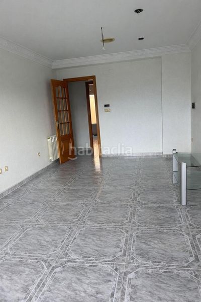 Foto f5842c5b-8031-4f0a-9666-7409e5dd0e6d. Casa amb aparcament a Cuatro Vientos Ponferrada