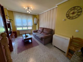 Duplex in Calle deportes-fn 58. Dúplex en venta en fuentes nuevas