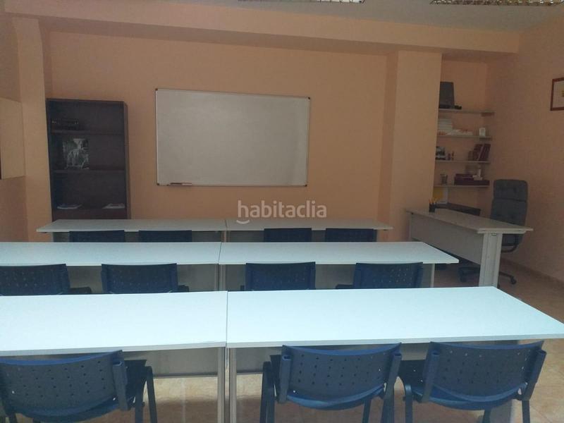 Foto 922c0153-b17d-4324-81f7-f44bbdb0f576. Geschäftsraum in Centro Ponferrada