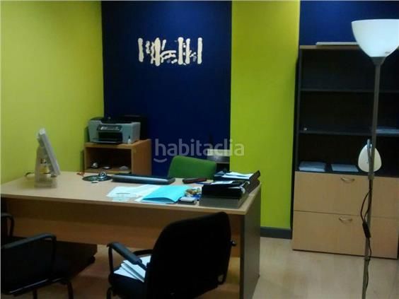 Foto 73896b02-ae37-45dc-9fbd-f1a756bd8ef3. Miete büro in Centro Ponferrada