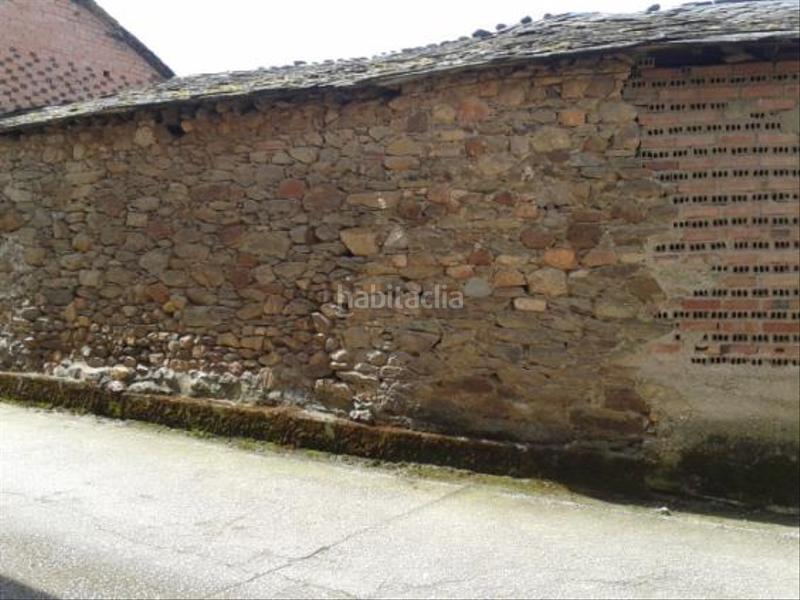 Foto 0a7ce2c6-c063-42ca-8c1e-250ec926e45c. Casa a Flores de Sil - La Placa Ponferrada