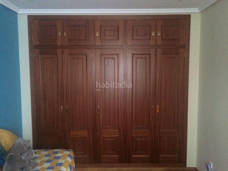 Foto 9023428f-e171-4c2d-baec-748cd216c7d6. Appartamento con riscaldamento in Zona Alta Ponferrada