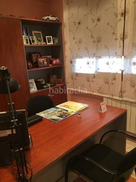 Foto 438a0c3f-c186-40b3-a7c3-6286a7e68d47. Chalet with heating pool in Flores de Sil - La Placa Ponferrada