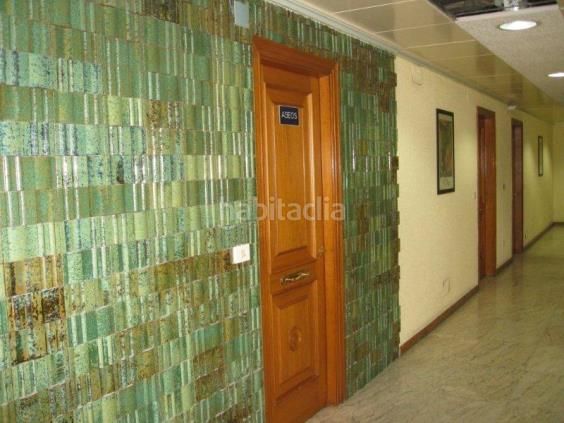 Foto febd06ab-a8ff-4cd7-bf33-a0b7bc3a00aa. Location bureau dans Centro Ponferrada