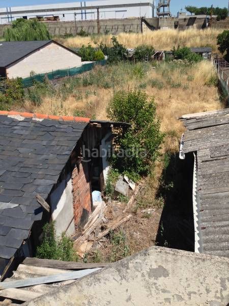 Foto d94c95de-d740-4584-ba67-c440366d5edf. Masía en Cuatro Vientos Ponferrada