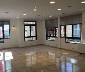 Affitto Ufficio in Centro. Oficina en la avenida de españa