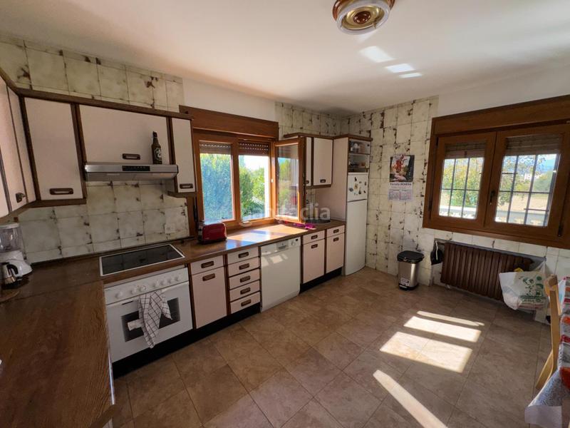 Foto 2397fac9-efcd-4712-b599-a03ea1a65771. Chalet dans calle matas fn en Ponferrada dans Cuatro Vientos Ponferrada