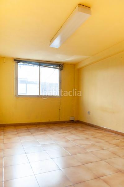 Foto 3dca7f76-b270-49a3-b5b5-7e0ef2445453. Local comercial local en venta en el Centro en Centro Ponferrada